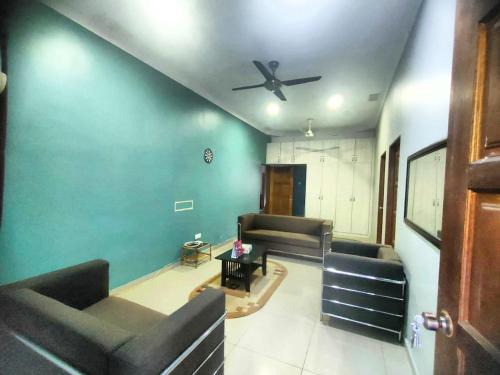Kapar Casa | homestay juara meru setia alam klang