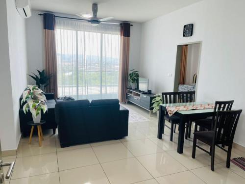 Kampung Selayang Pandang Casa | Homestay Lakepark