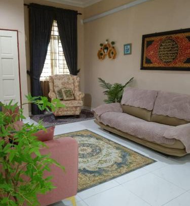 Kampung Dato' Ibrahim Fikri Casa | Homestay Noor Mak Lagam