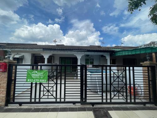 Malacca City Casa | HOMESTAY PANDAN 10