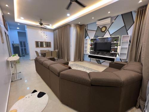 Bukit Kuang Apartamento | Homestay SJTM