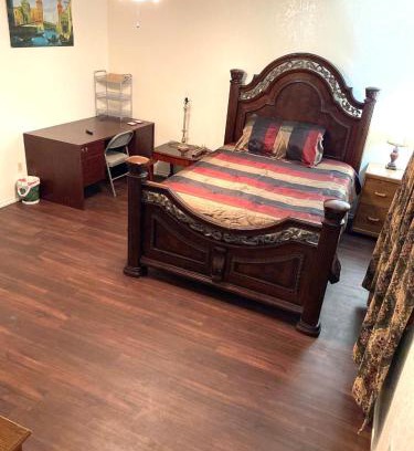 Far North Dallas Casa | Homestayyy
