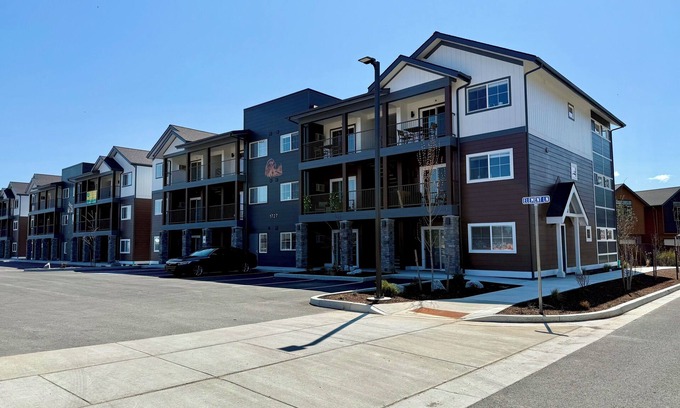 Sandpoint Condominio | Homestead Village - Two Bedroom Condo Top Floor