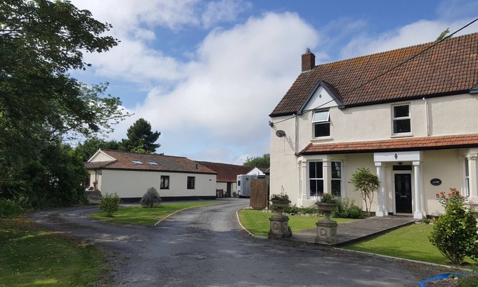 Lympsham Cabaña | Homestead West Wing