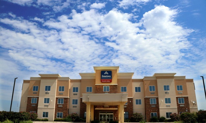 Bridgeport Hotel | Hometown Executive Suites
