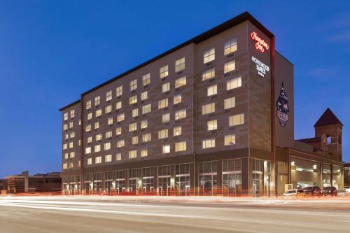 Downtown Indianapolis Hotel | Homewood Suites by Hilton Indianapolis Downtown IUPUI