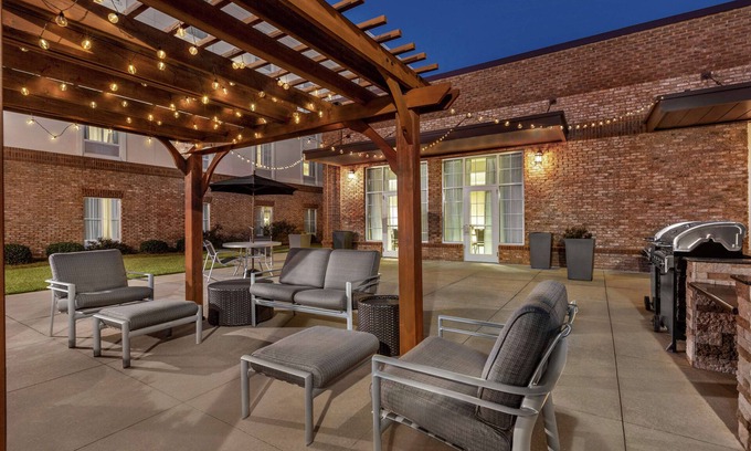 Macon Hotel | Homewood Suites by Hilton Macon-North