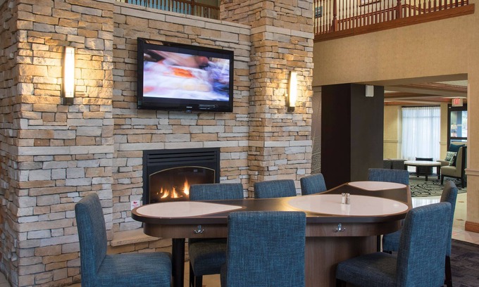 Northeast Columbus Hotel | Homewood Suites by Hilton Columbus/Airport