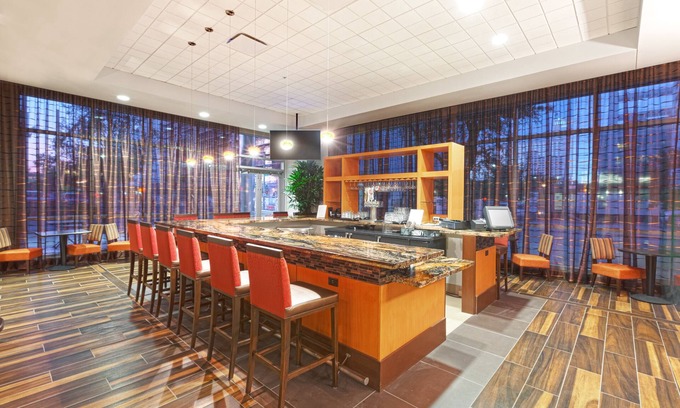 Houston Convention District Hotel | Homewood Suites Houston Downtown