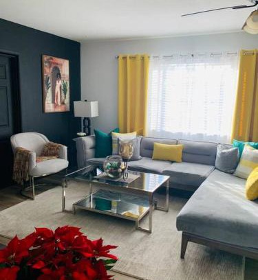 Las Vegas Casa | Homey Comfy Vacation Rentals - Las Vegas