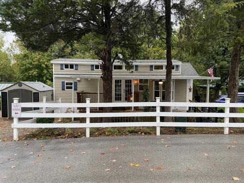 Bloomington Otro | Homey Villa with Loft in Bloomington