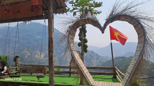 Hoang Su Phi Casa | Hommestay Người Nùng