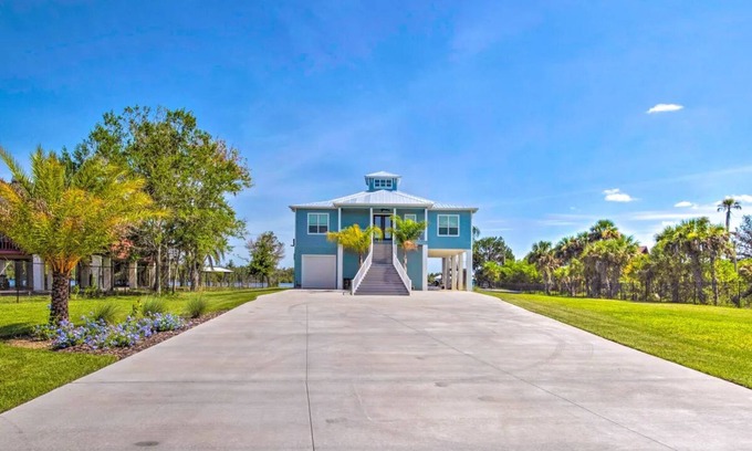 Homosassa Casa | Homosassa Riverfront Home - Prime Location.