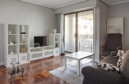 Zarautz Apartamento | Hondartza
