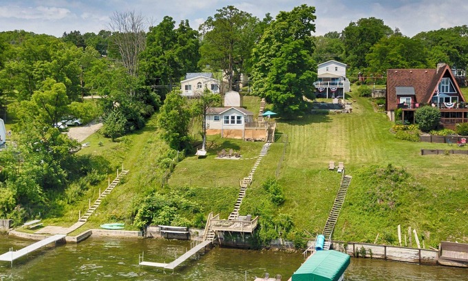 Town of Richmond Casa | Honeoye Happy Place: Finger Lakes Couples Retreat!