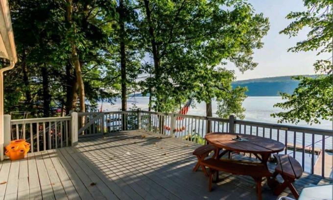 Honeoye Cabaña | Honeoye Lake Margaritaville Way