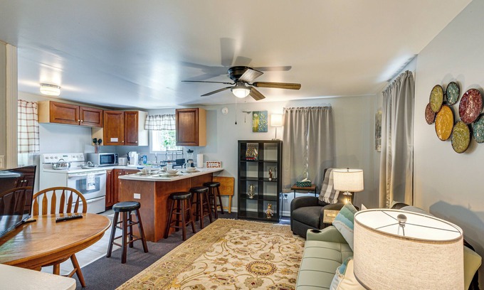 Mount Pleasant Mills Apartamento | Honey Bee Farm On-Site: Susquehanna Valley Apt!