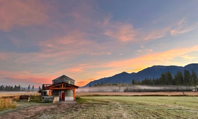Kalispell Otro | Honey’s Silo Retreat