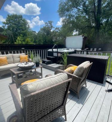 Franklinton Casa | Honeycomb Hideout