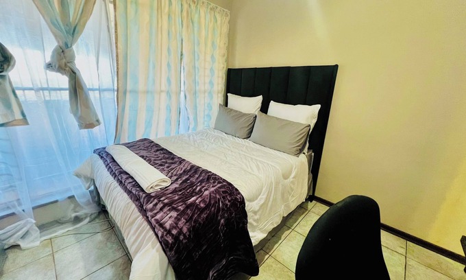 Greater Johannesburg Metropolitan Area Apartamento | EspañolHoneyhills Excellence Resort B