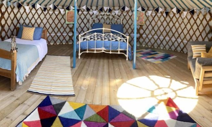Newquay Cabina | Honeymoon - A luxury couples+ Yurt in a stunning historic estate near Newquay