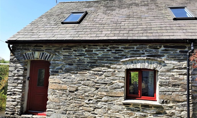 Llanfyrnach Casa | Honeysuckle Cottage