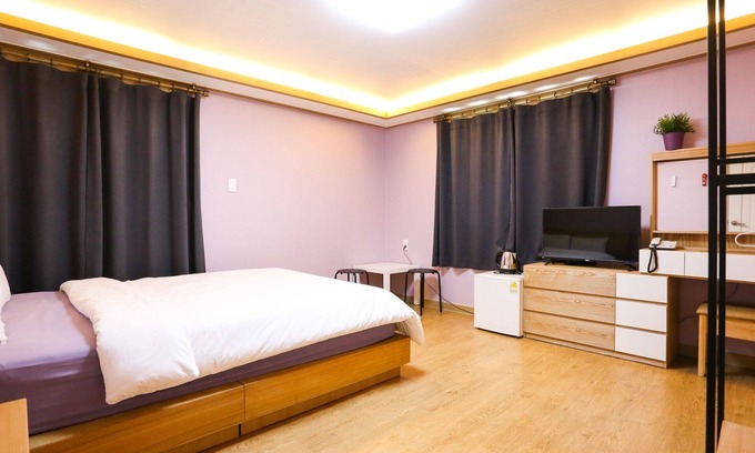 Hongcheon Hotel | Hongcheon Garisan Deuo Motel