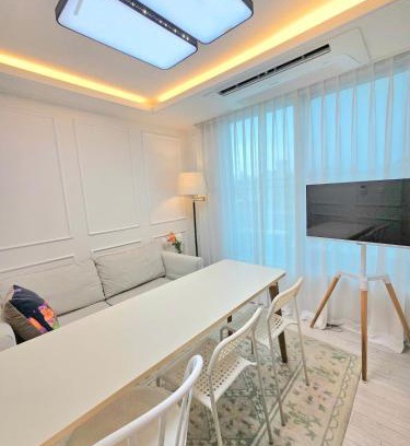 Yeonnam-dong Apartamento | #Hongdae EXIT2#DELUXE APT#New Building#Luggage storage#Parking