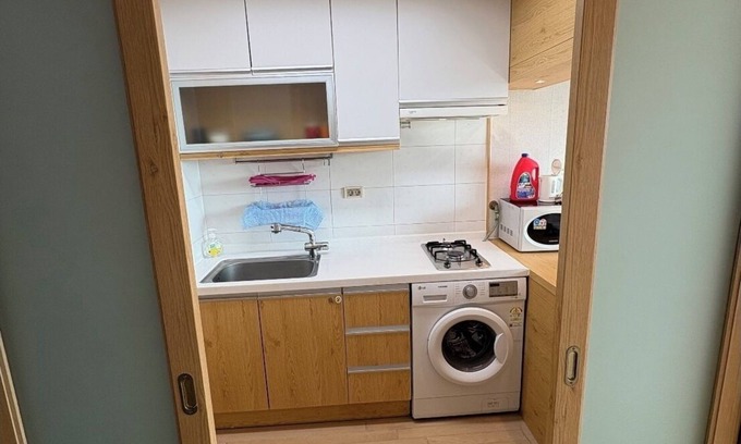 Sinchon-dong Apartamento | Hongdae/Sinchon city-view apartment