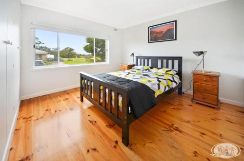 Portland Casa | Hook, Wine & Linger on Learmonth