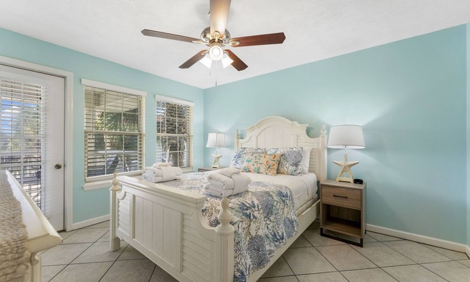 Open Sands Condominio | Horizon South 56-206: 2 Bed, 2 Bath + Built-In Bunk Bed!