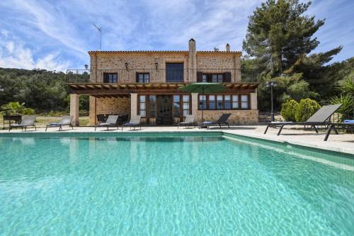Petra Casa | Horlandis
