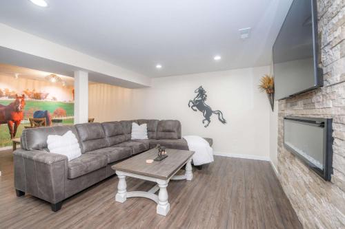 Williamstown Casa | Horse Haven - 4 BDR Charmer Close to Ark Encounter
