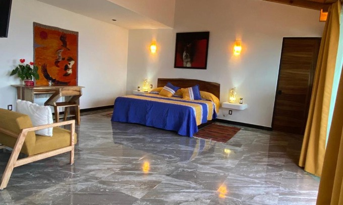 El Santuario Casa | Hospedaje Anturios Valle de Bravo