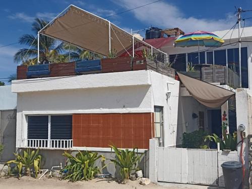 Río Lagartos Casa | Hospedaje Casa de la Abuela