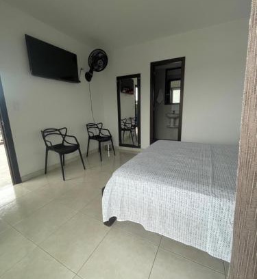 Roldanillo Hotel | Hospedaje Castillo Real