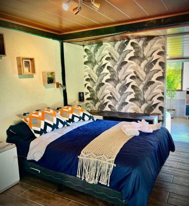 Mindo Otro | Hospedaje Curiquindi - Mindo Eco Lodge