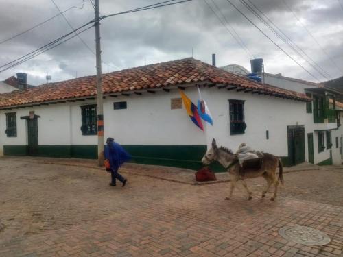 Mongui Casa | Hospedaje La Lomita