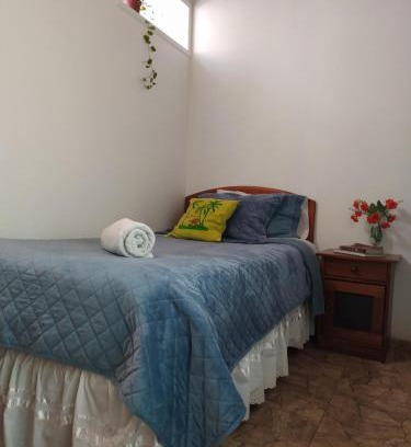 La Reina Casa | HOSPEDAJE LA REINA u