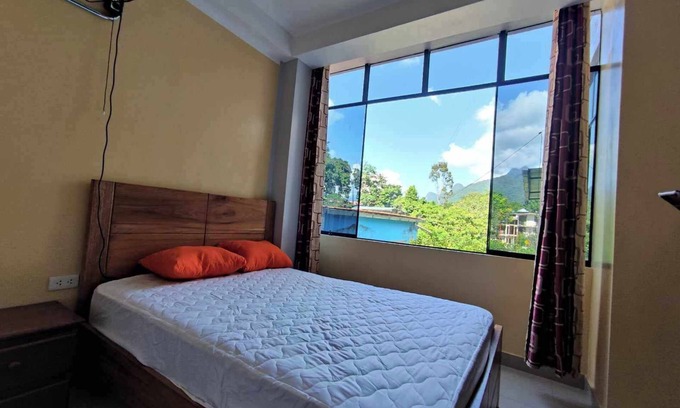 Tingo María Hotel | Hospedaje Valeria
