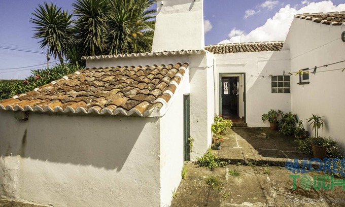 Praia da Vitoria Casa | Hospedaria Casa D Av Quarto 3 - Twin