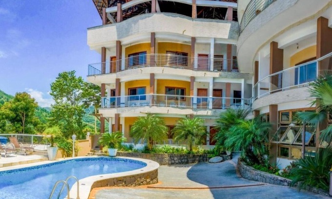 Pereque-Mirim Casa | Hospedaria Vitória Mar - Family accommodation (6 adults)