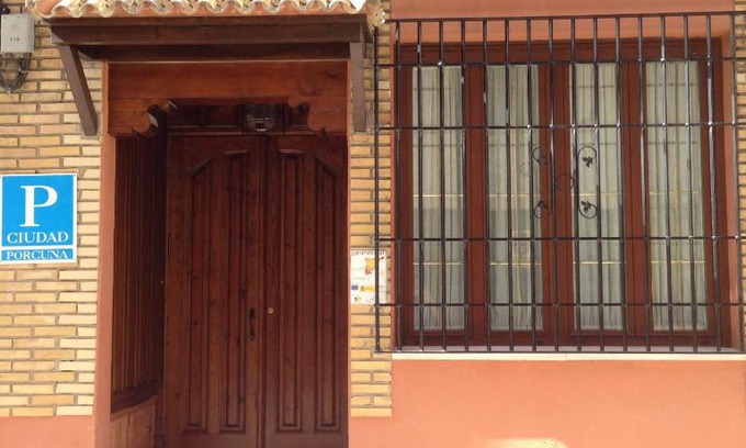 Porcuna Casa | Hospedería Ana Pilar