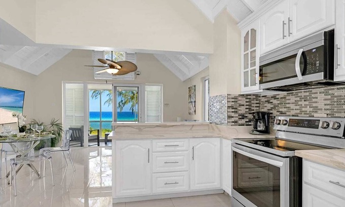 St.Bran's Burg Apartamento | Hospitality Expert F36: Beach front, Pool & Chef