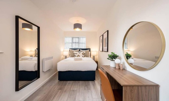 Georgian Quarter Apartamento | Host Apartments The Rodney Courtyard