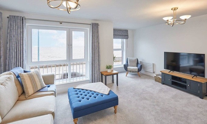 Whitley Bay Casa | Host & Stay | 3 Queens Court