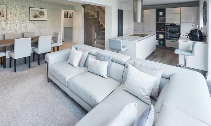 Shiremoor Casa | Host & Stay - Benton Road