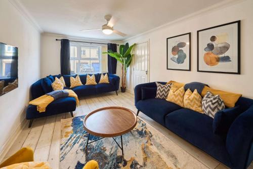 Launceston Casa | Host & Stay - Blueberry House