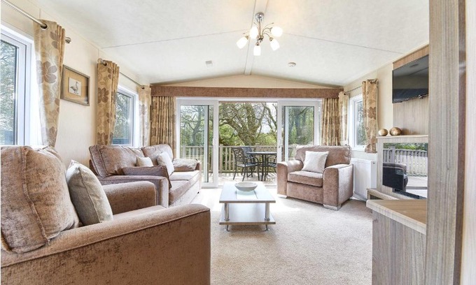 Morpeth Casa | Host & Stay - Butterfly Lodge