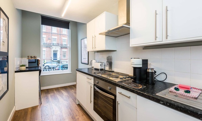 Georgian Quarter Apartamento | Host Stay Canning Quarters I and II
